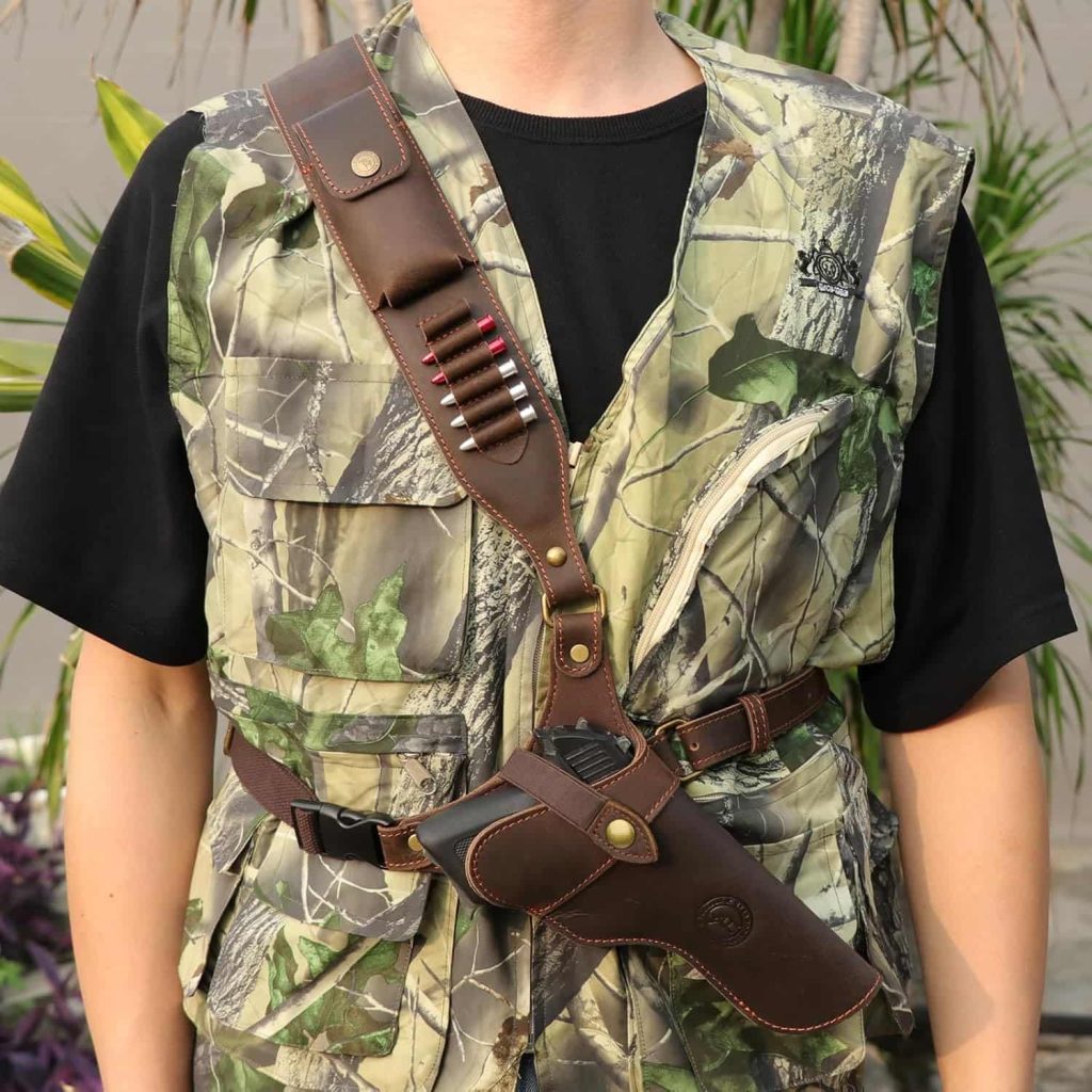 TOURBON Adjustable Leather Chest Rig