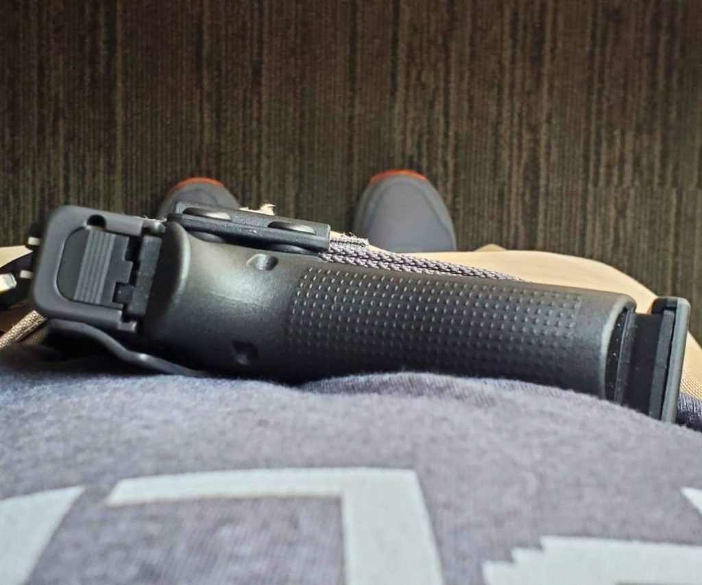 The WARRIORLAND IWB holster for Glock 43/43X/43X MOS is a budget-friendly Kydex rig.